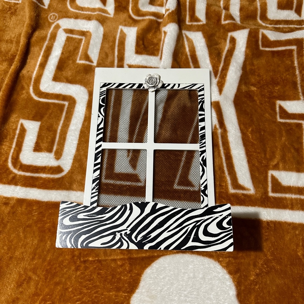 Zebra Jewelry Stand